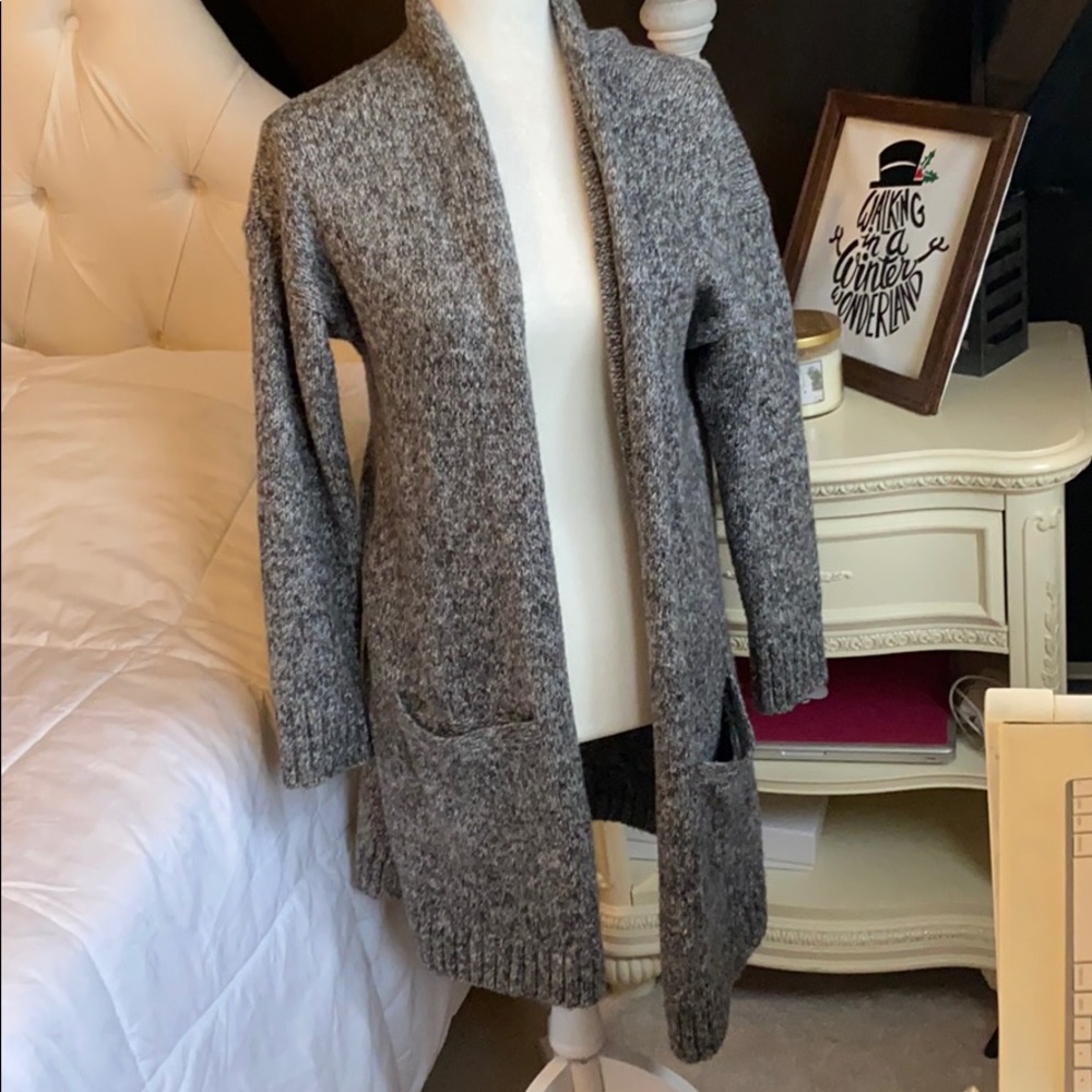 Abercrombie Cardigan